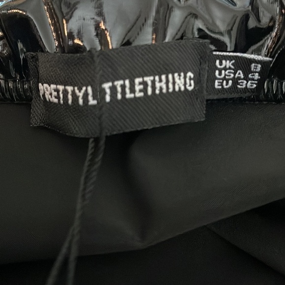 PrettyLittleThing Shape Black Vinyl Bodycon Skirt Sz. 4 - Picture 10 of 10